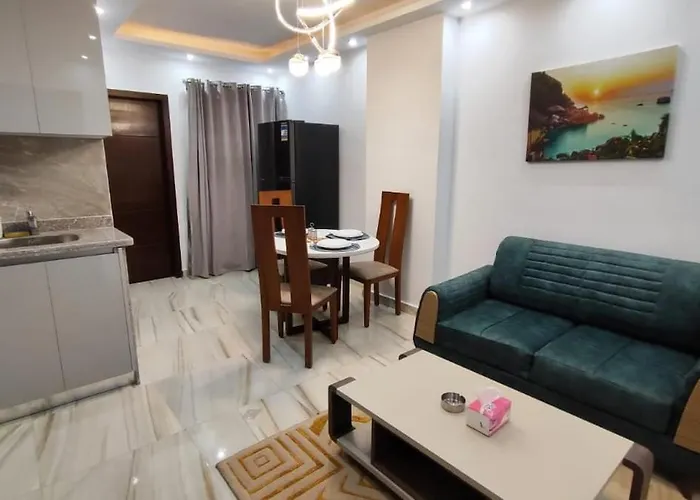 Stylish Sunny 1br * Хургада