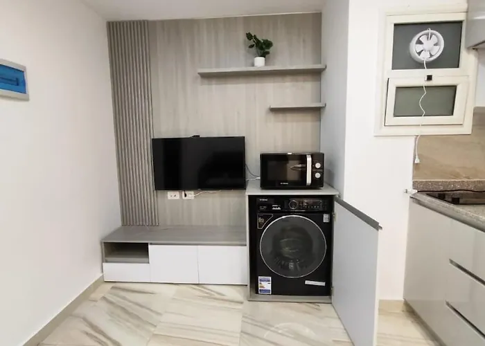 Апартаменты Stylish Sunny 1br